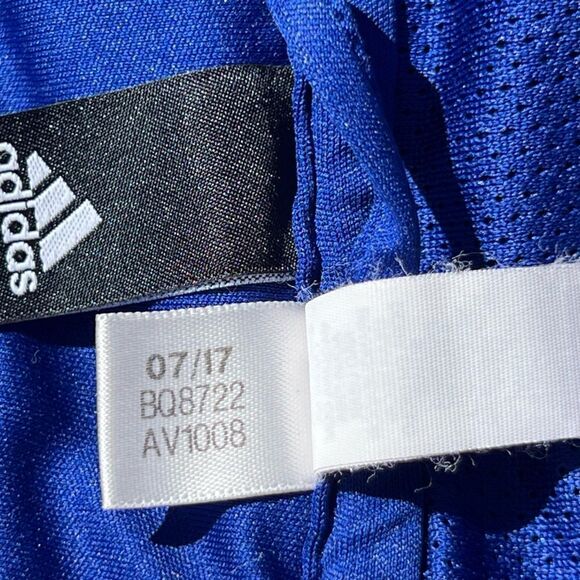 EUC Adidas Track coat with hood Size Small - Picture 9 of 10